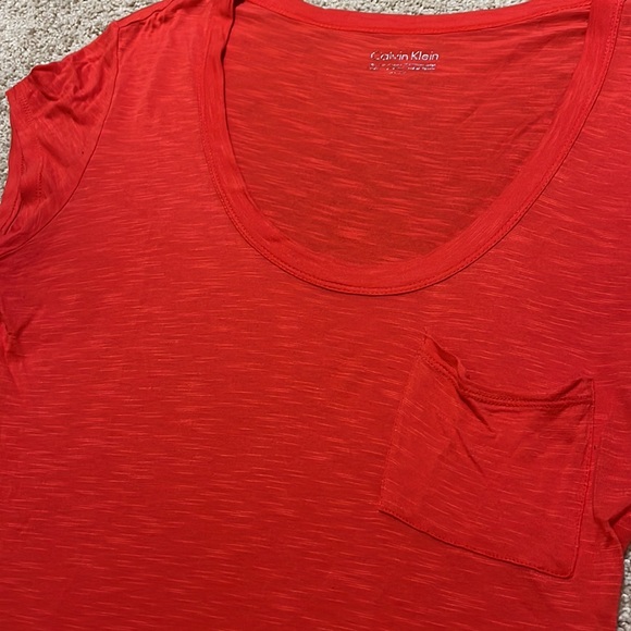 Calvin Klein- Red Scoop Neck Pocket Tee- Small - Picture 2 of 3